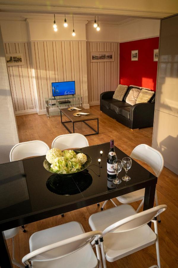 Cornerhouse Apartments Лландидно Экстерьер фото